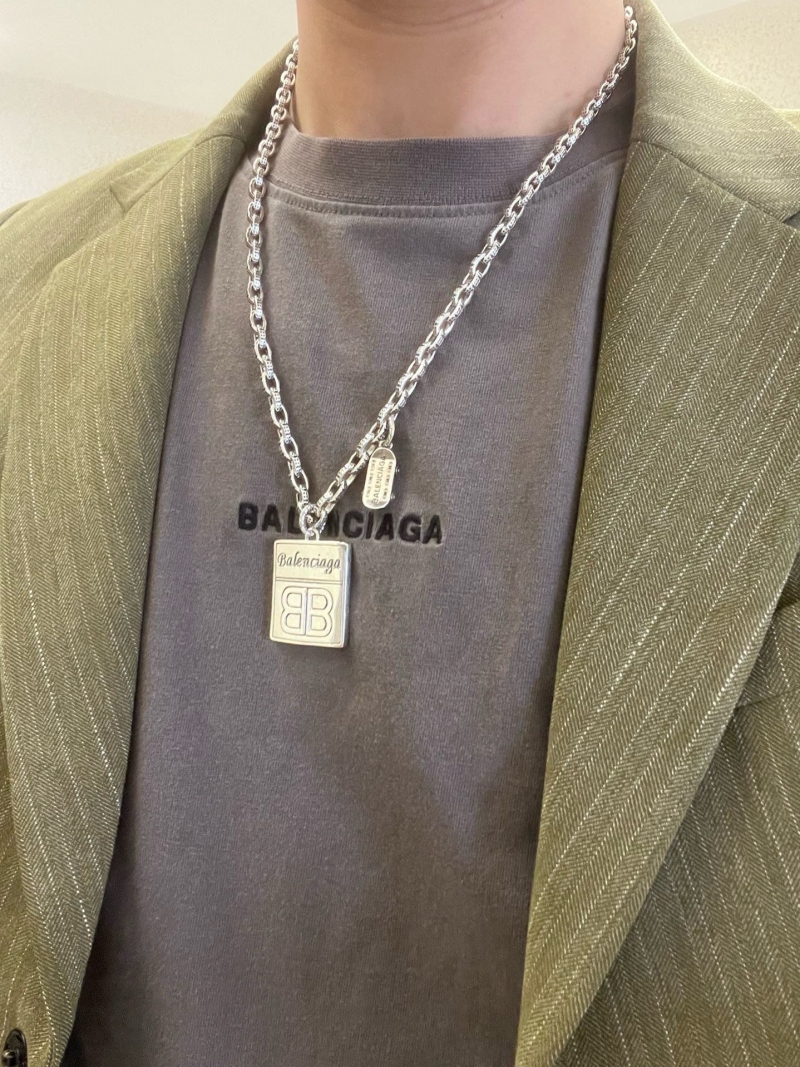 Ba1en*iaga necklaces